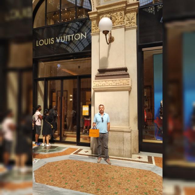 Louis Vuitton Milan